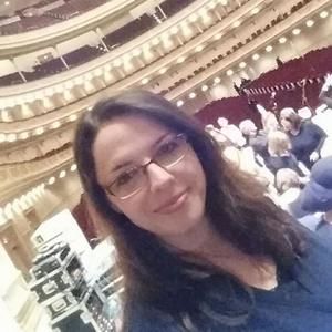 Meet your Posher, Laura